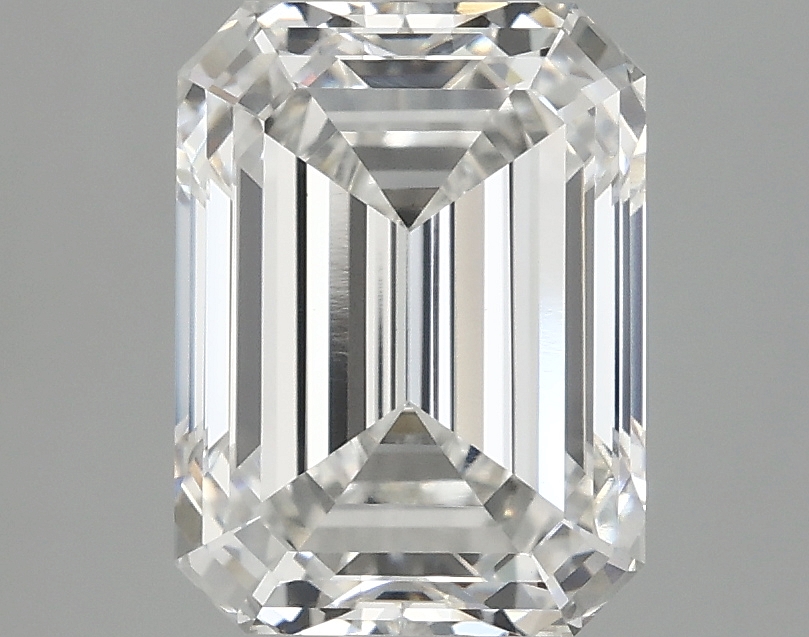 3.05 CT Emerald Diamond
