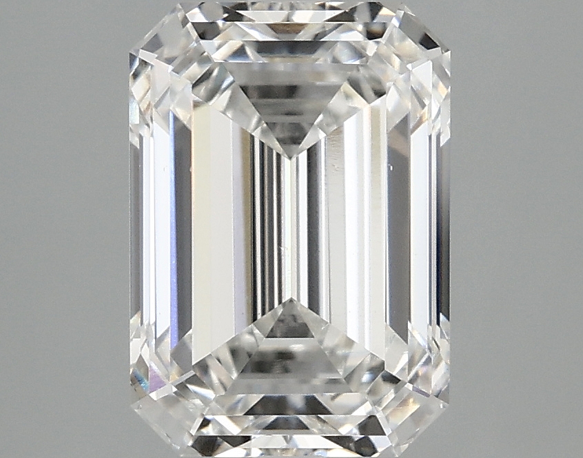 3.07 CT Emerald Diamond