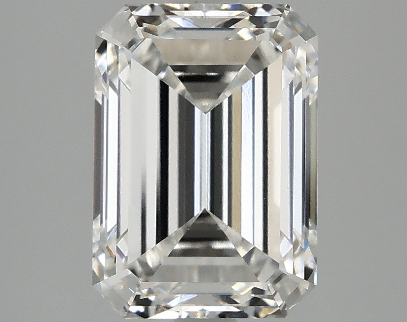 3.06 CT Emerald Diamond