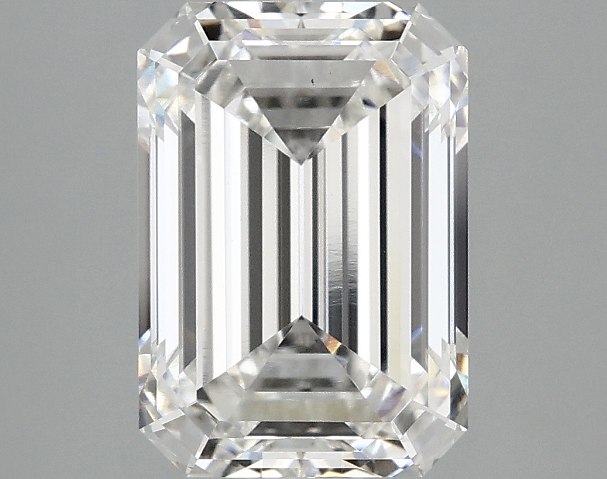 3.07 CT Emerald Diamond