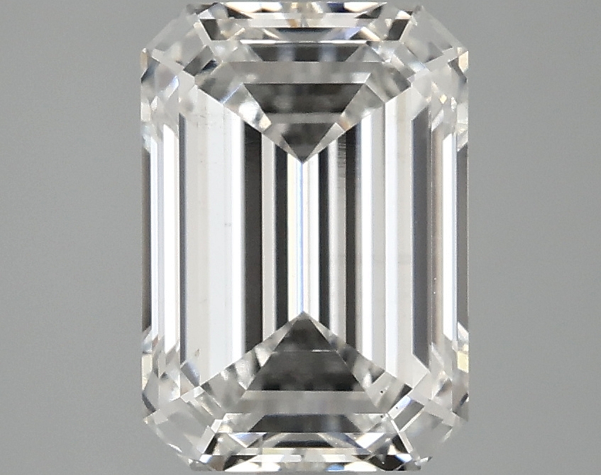 3.04 CT Emerald Diamond