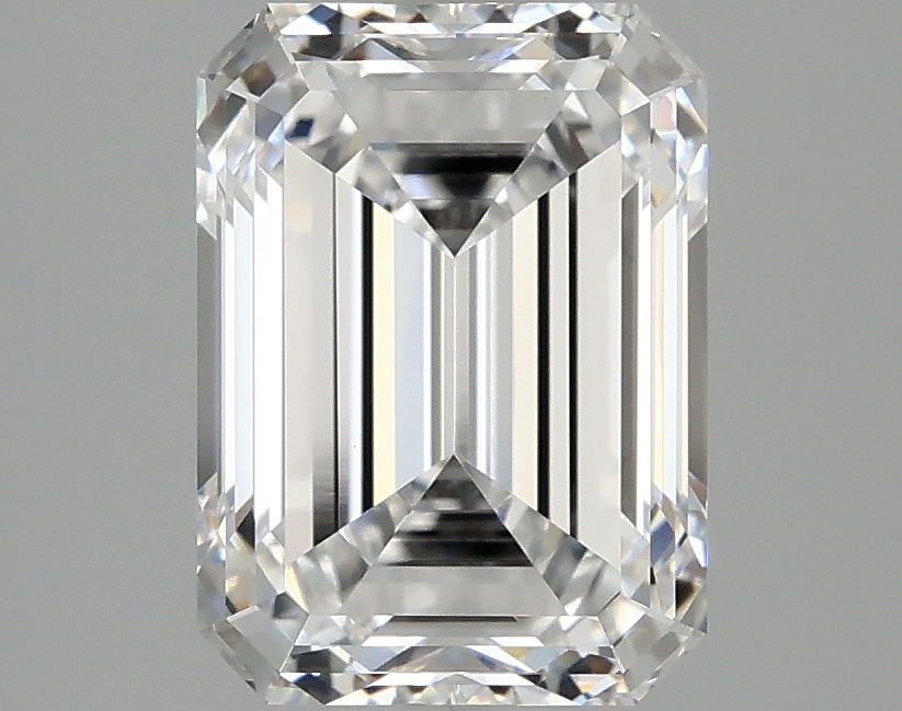 3.08 CT Emerald Diamond