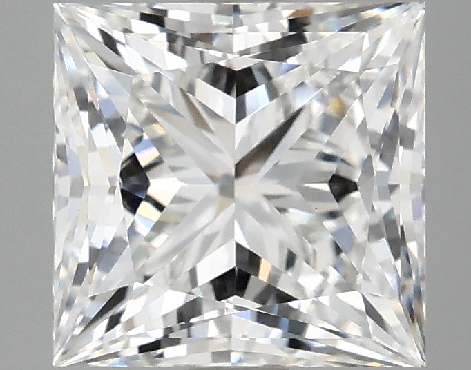3.04 CT Princess Diamond