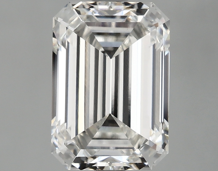 3.09 CT Emerald Diamond