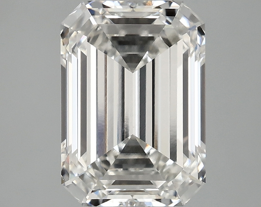 3.09 CT Emerald Diamond