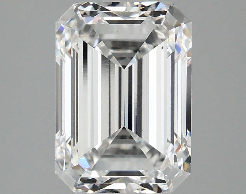 3.06 CT Emerald Diamond