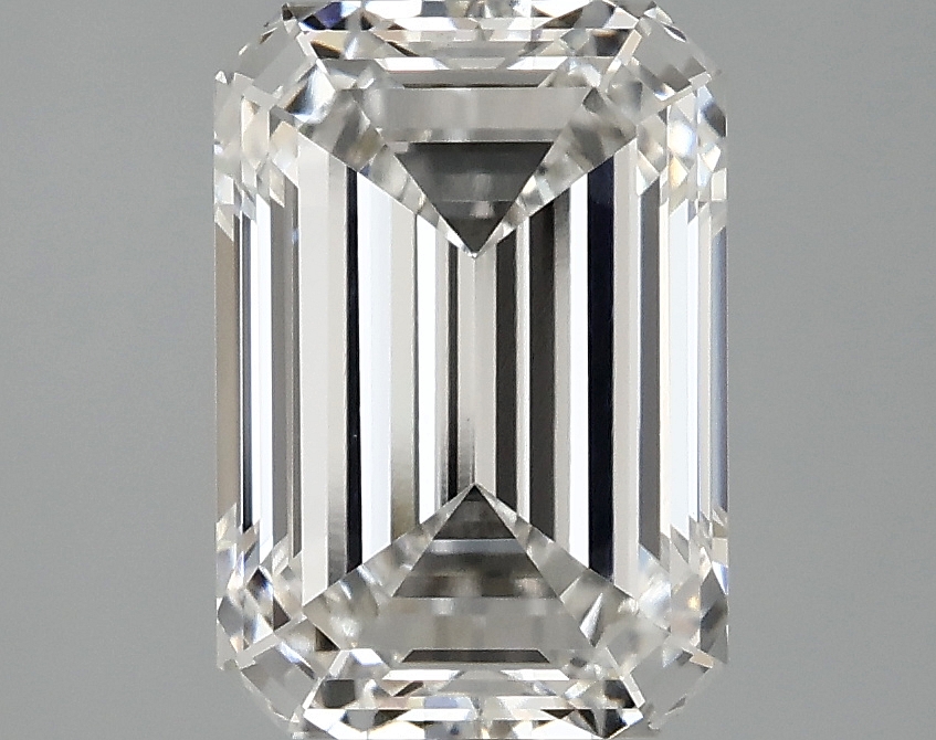 3.09 CT Emerald Diamond