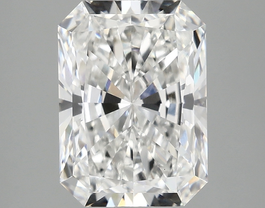 3.10 CT Radiant Diamond