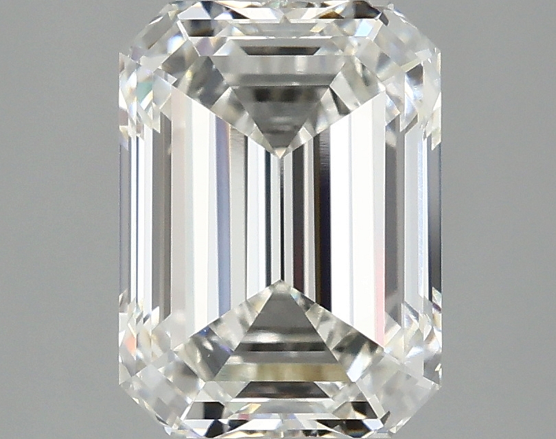 3.07 CT Emerald Diamond