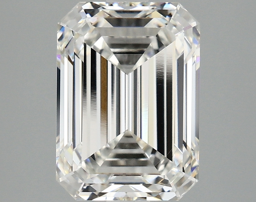 3.08 CT Emerald Diamond