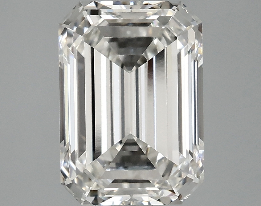 3.09 CT Emerald Diamond