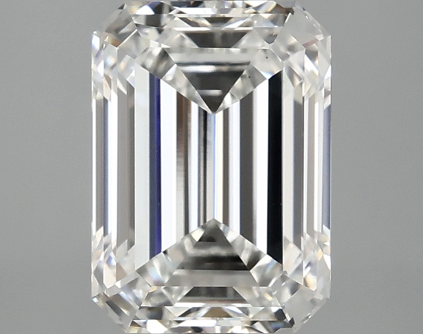 3.08 CT Emerald Diamond