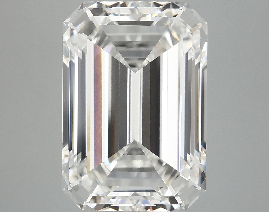 7.08 CT Emerald Diamond