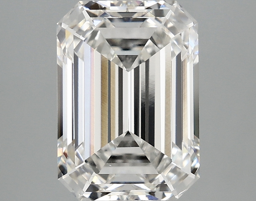 3.08 CT Emerald Diamond