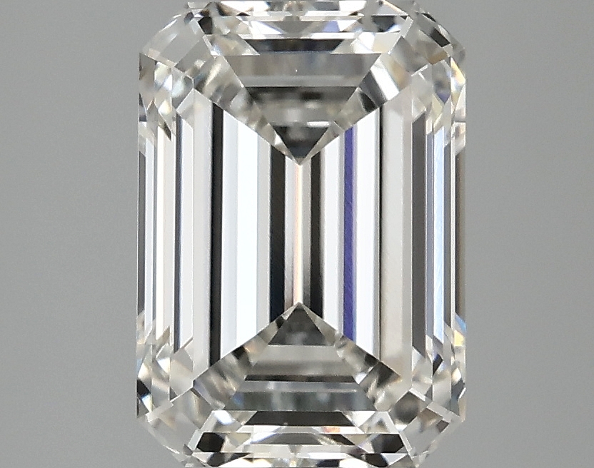 3.01 CT Emerald Diamond