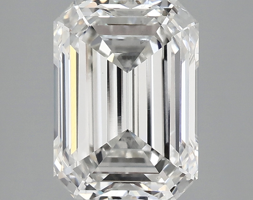 3.09 CT Emerald Diamond