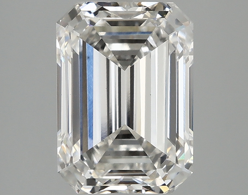 3.02 CT Emerald Diamond