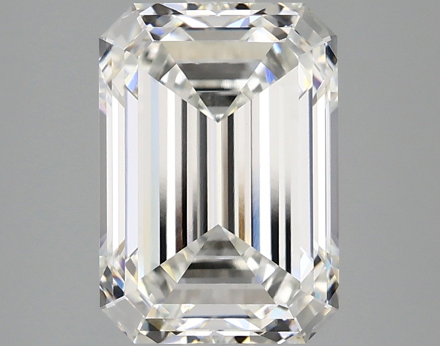 3.07 CT Emerald Diamond