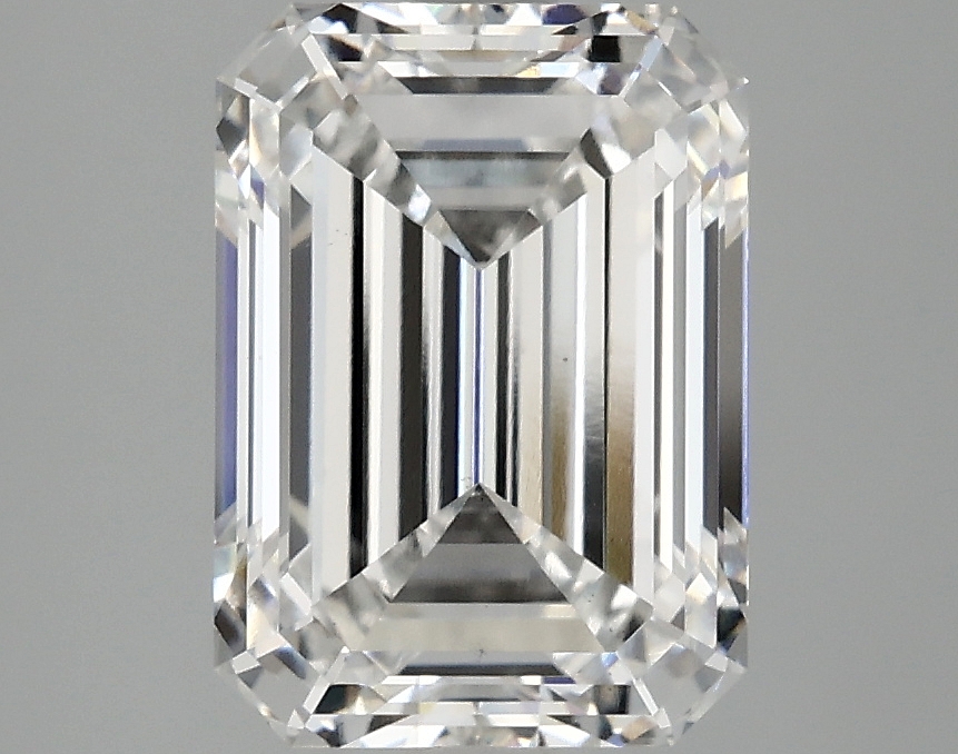 3.04 CT Emerald Diamond