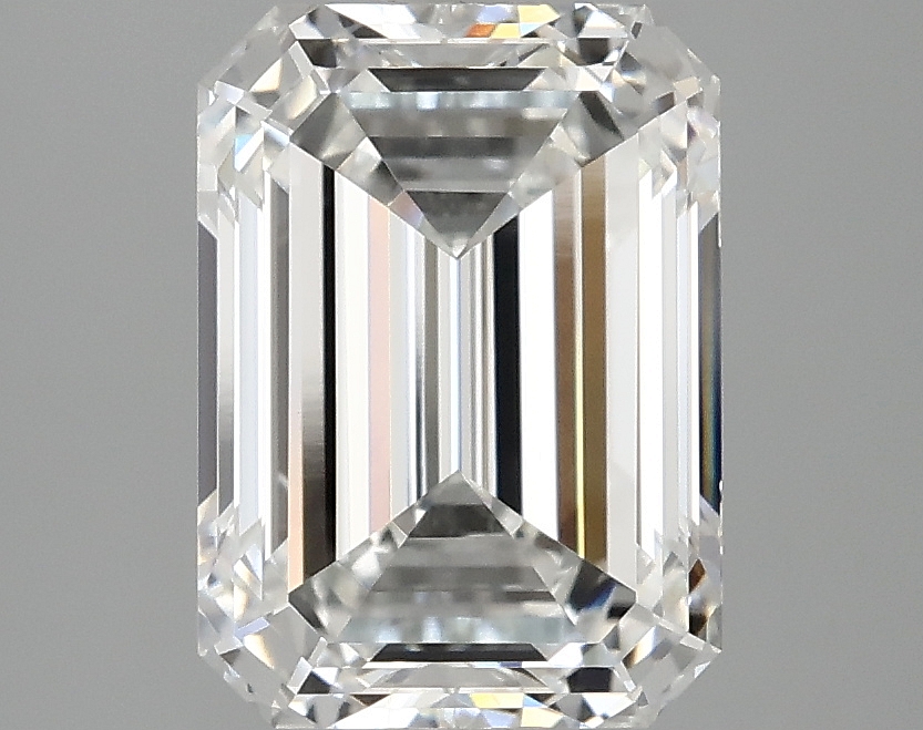 3.09 CT Emerald Diamond