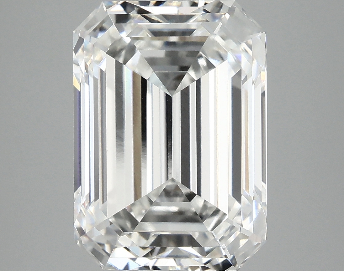 7.08 CT Emerald Diamond