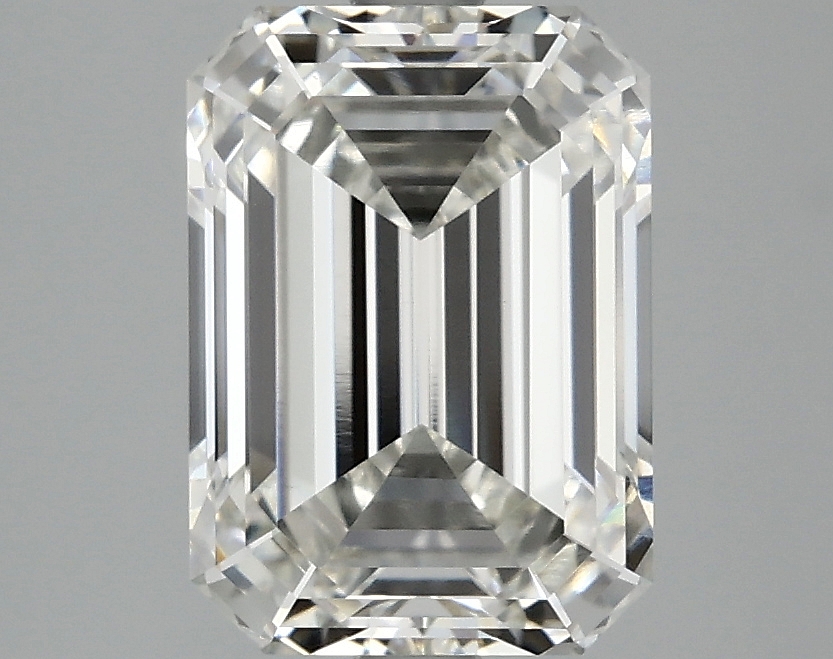 3.07 CT Emerald Diamond