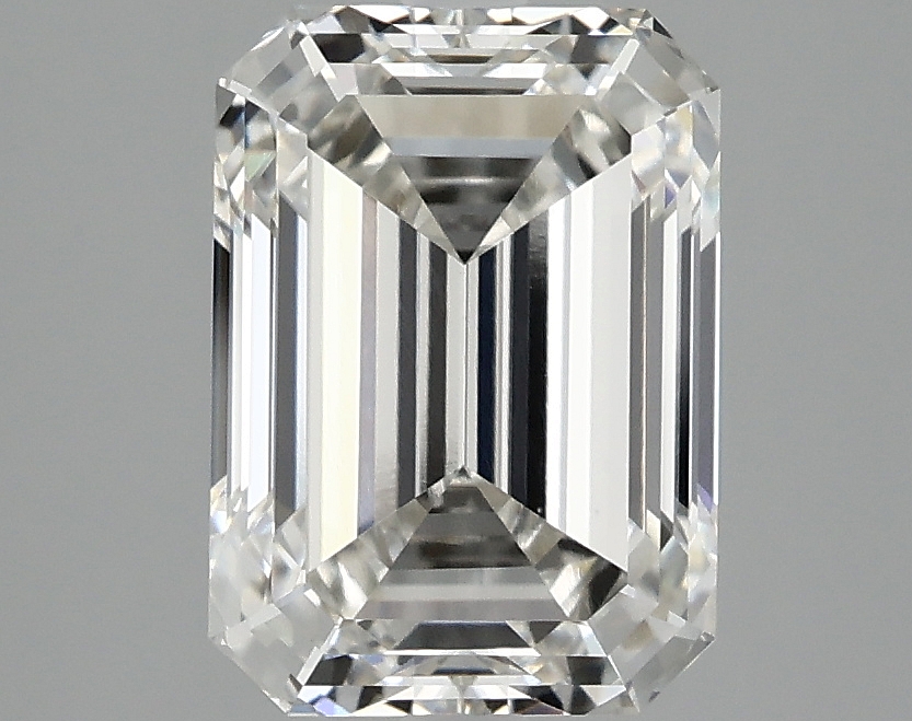 3.06 CT Emerald Diamond