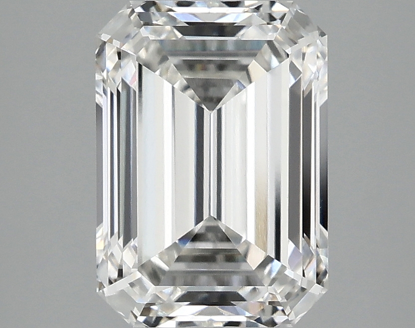 3.10 CT Emerald Diamond