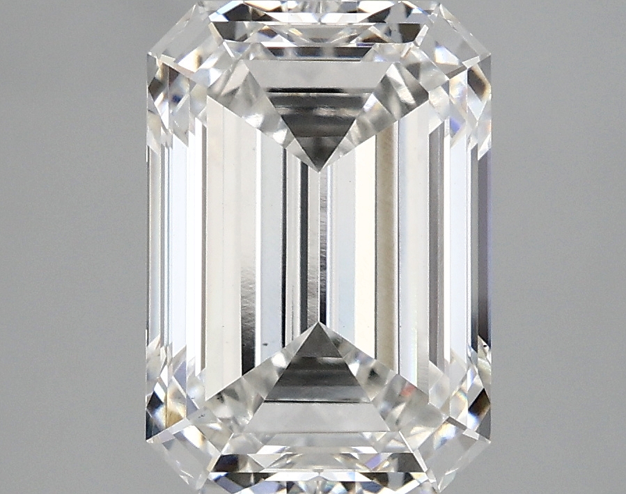 3.09 CT Emerald Diamond