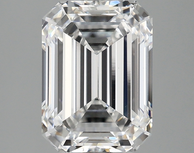 3.02 CT Emerald Diamond