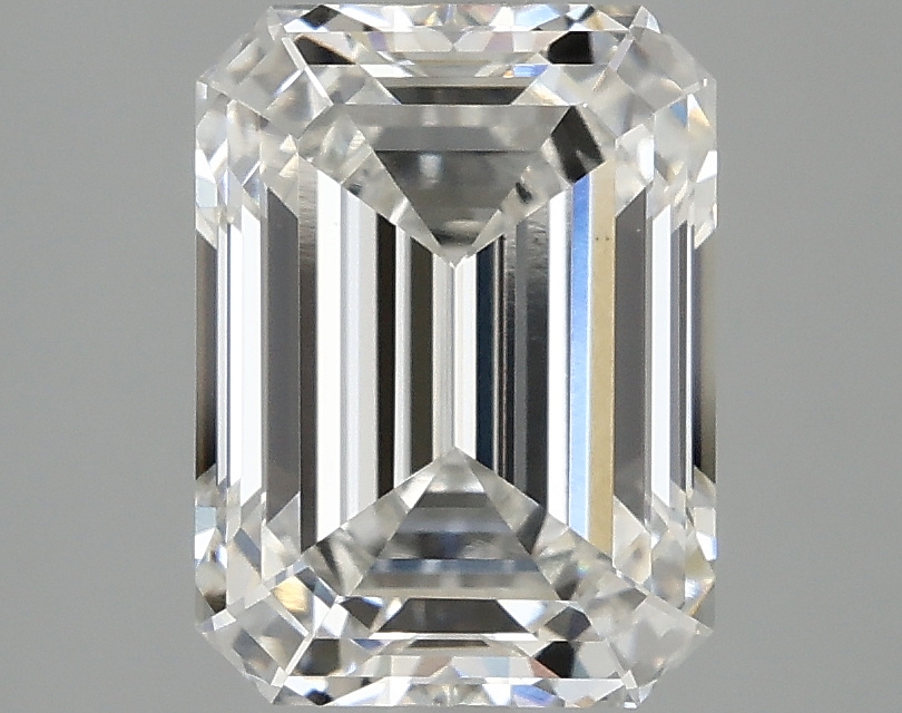 3.07 CT Emerald Diamond