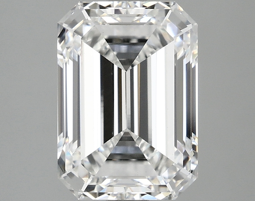 3.07 CT Emerald Diamond