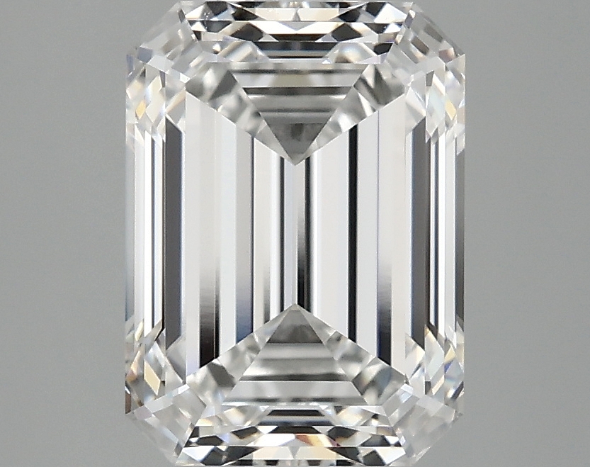 3.07 CT Emerald Diamond