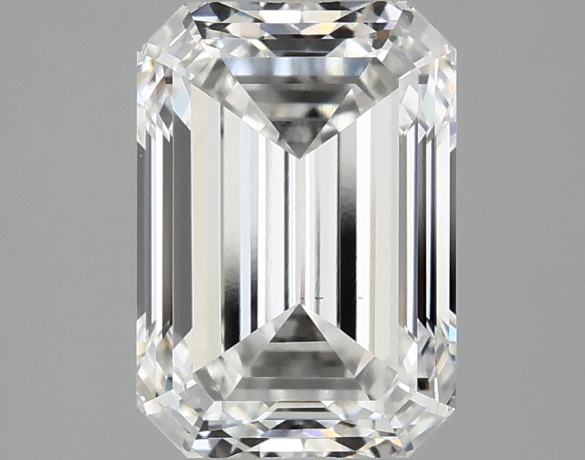 3.07 CT Emerald Diamond