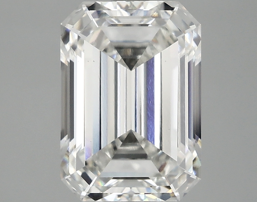 3.08 CT Emerald Diamond