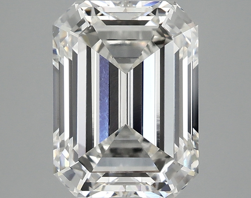 3.04 CT Emerald Diamond
