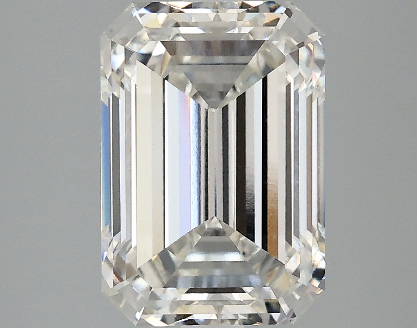 3.10 CT Emerald Diamond
