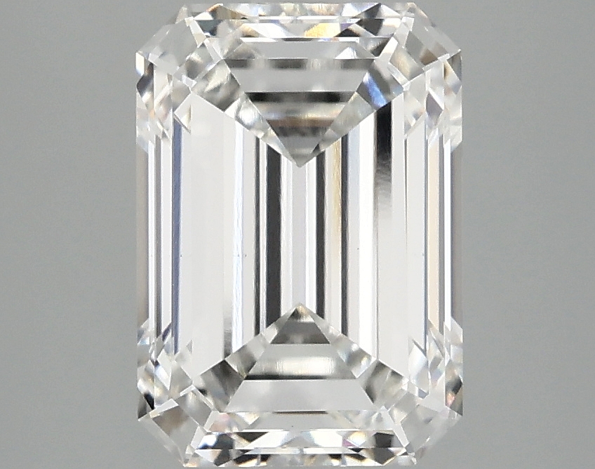 3.08 CT Emerald Diamond