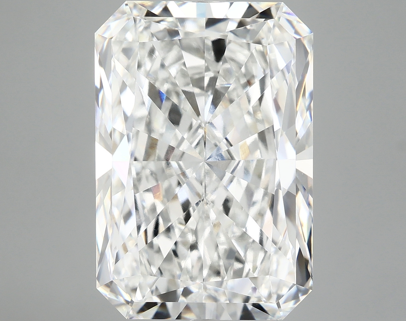 12.11 CT Radiant Diamond