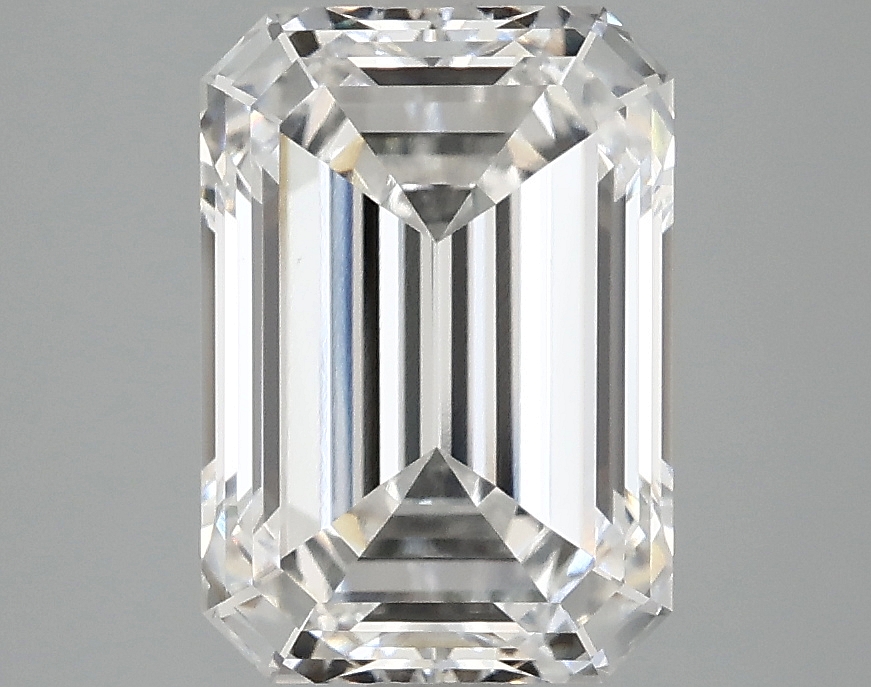 3.07 CT Emerald Diamond