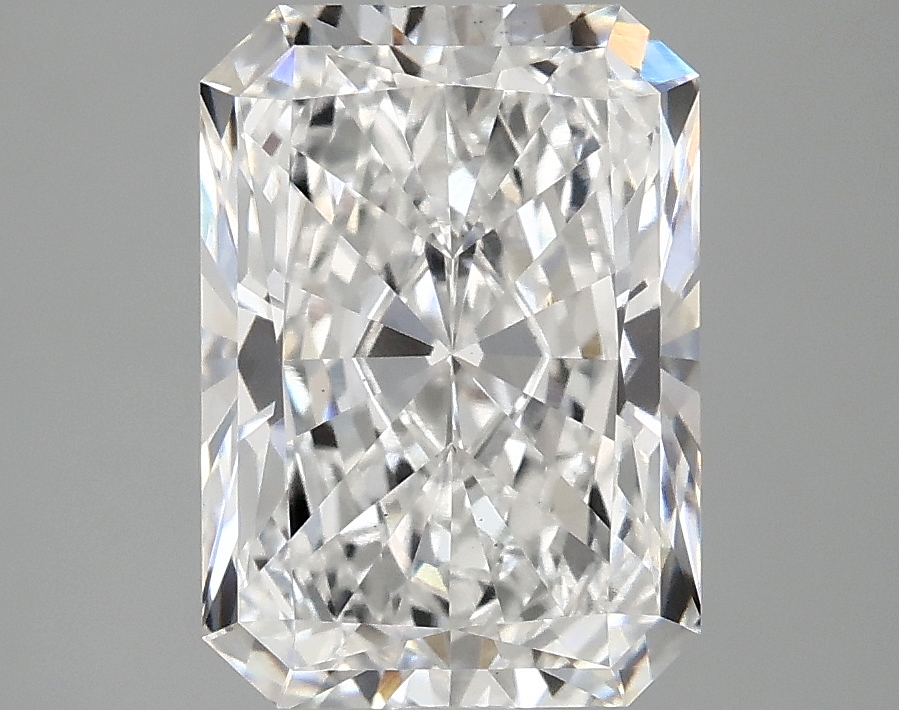 3.10 CT Radiant Diamond
