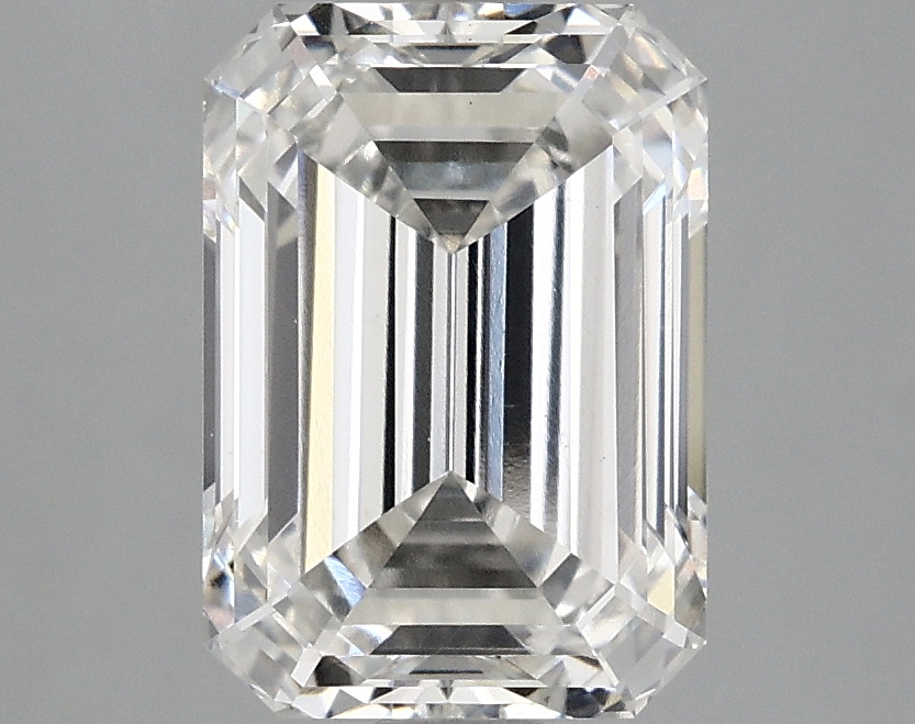 3.08 CT Emerald Diamond