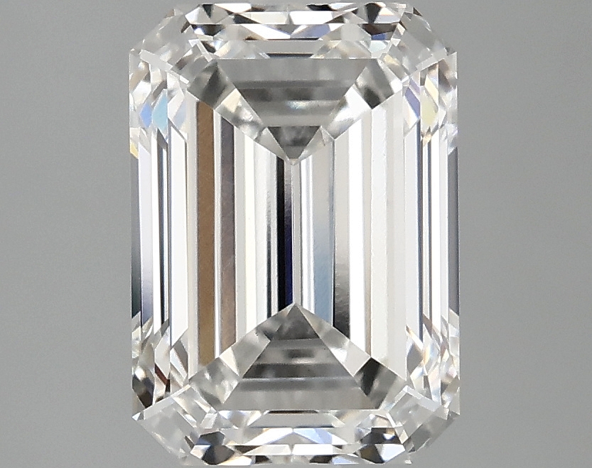 3.10 CT Emerald Diamond