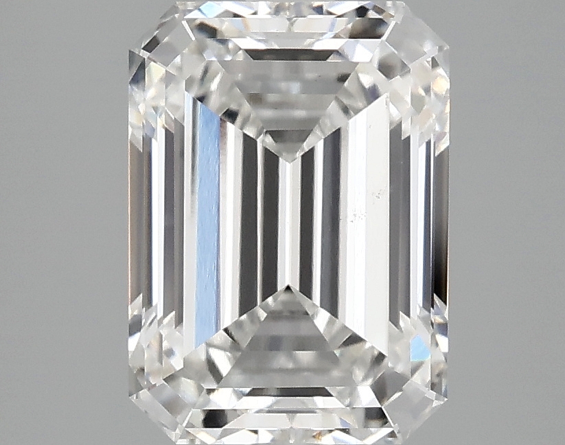 3.05 CT Emerald Diamond