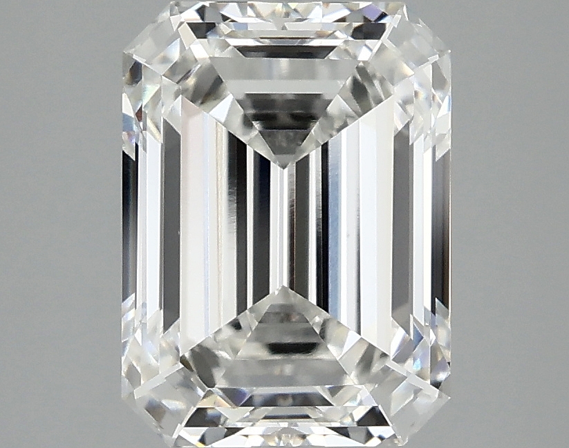 3.06 CT Emerald Diamond