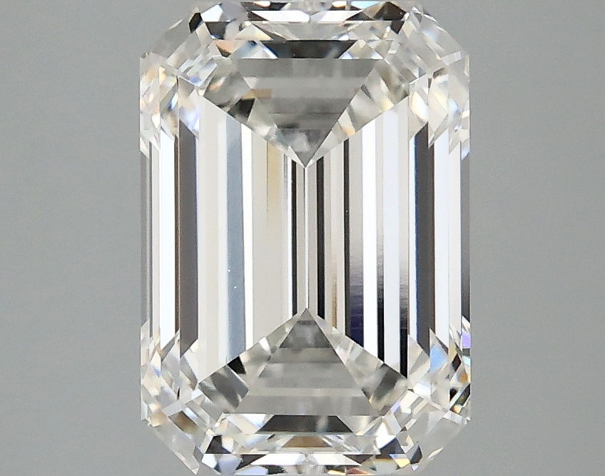 3.08 CT Emerald Diamond