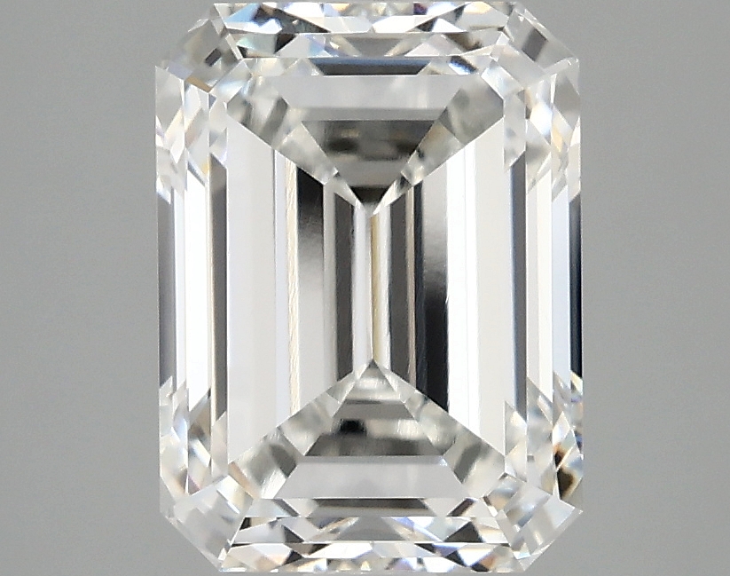3.04 CT Emerald Diamond