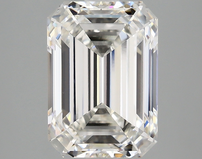 3.07 CT Emerald Diamond