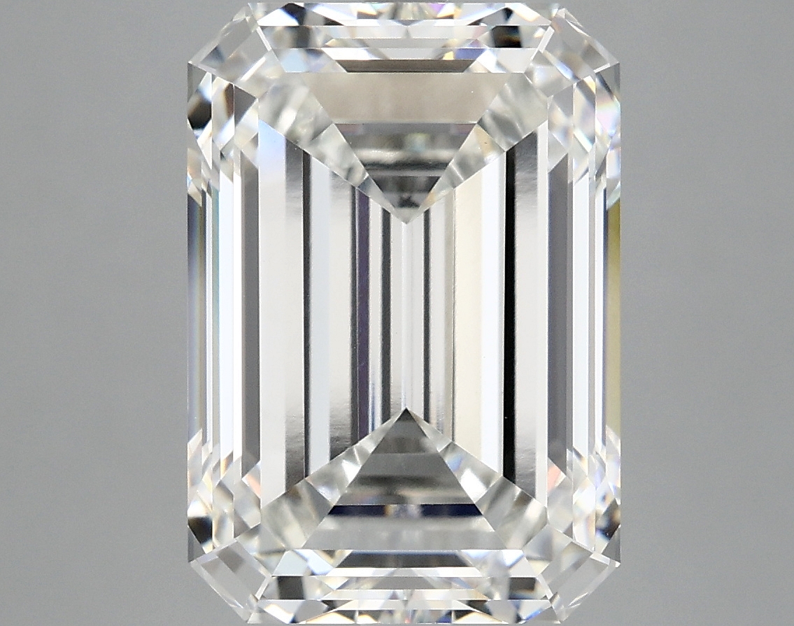 7.13 CT Emerald Diamond