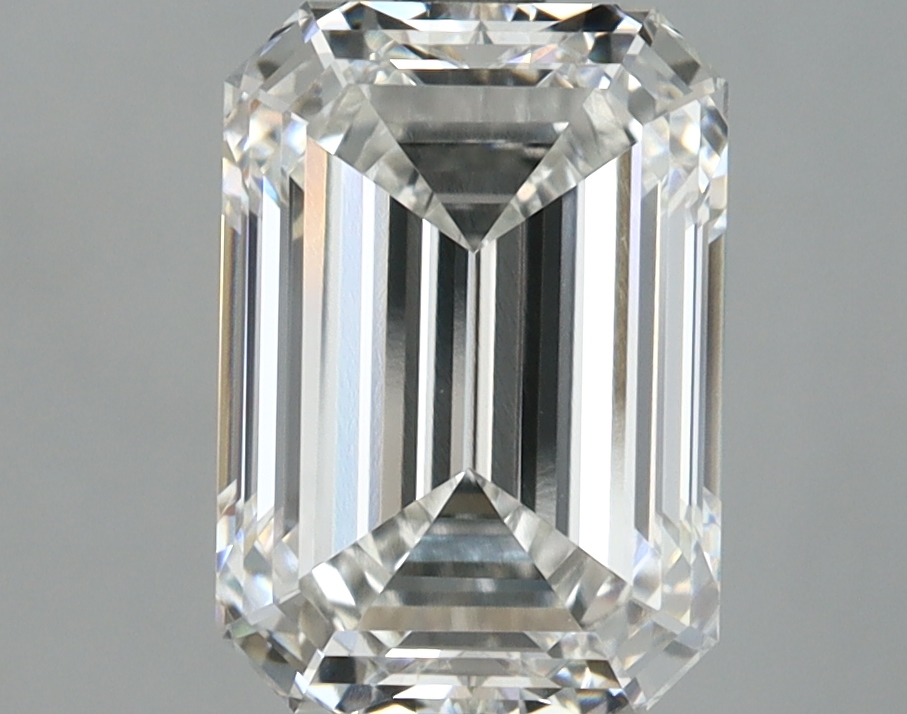 3.09 CT Emerald Diamond